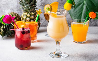 Fruity cocktail recipe ideas for Valentine’s and Galentine’s Day